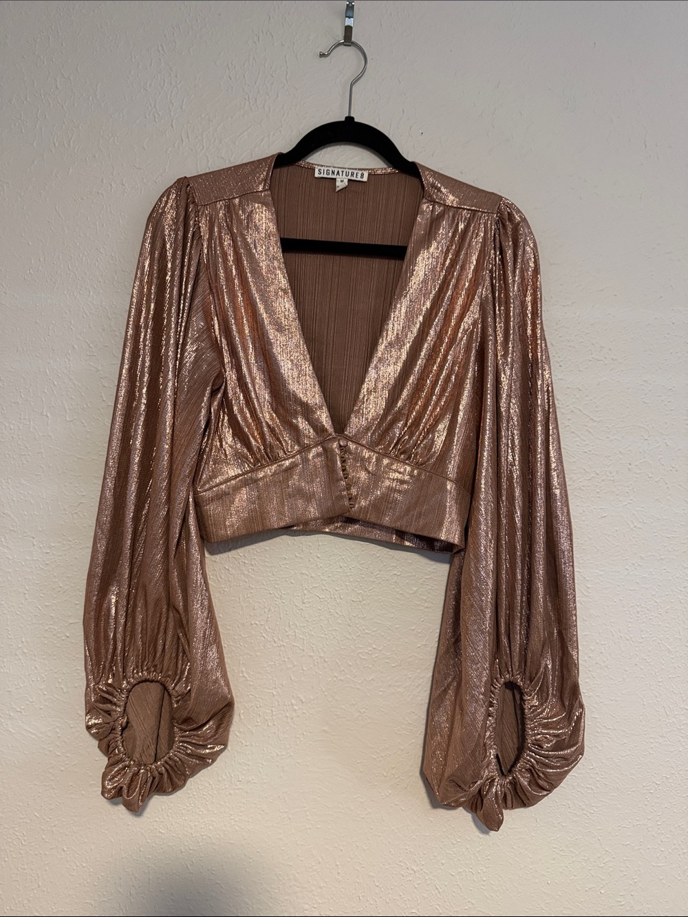 Signature Metallic Rose Cropped Plunge Blouse